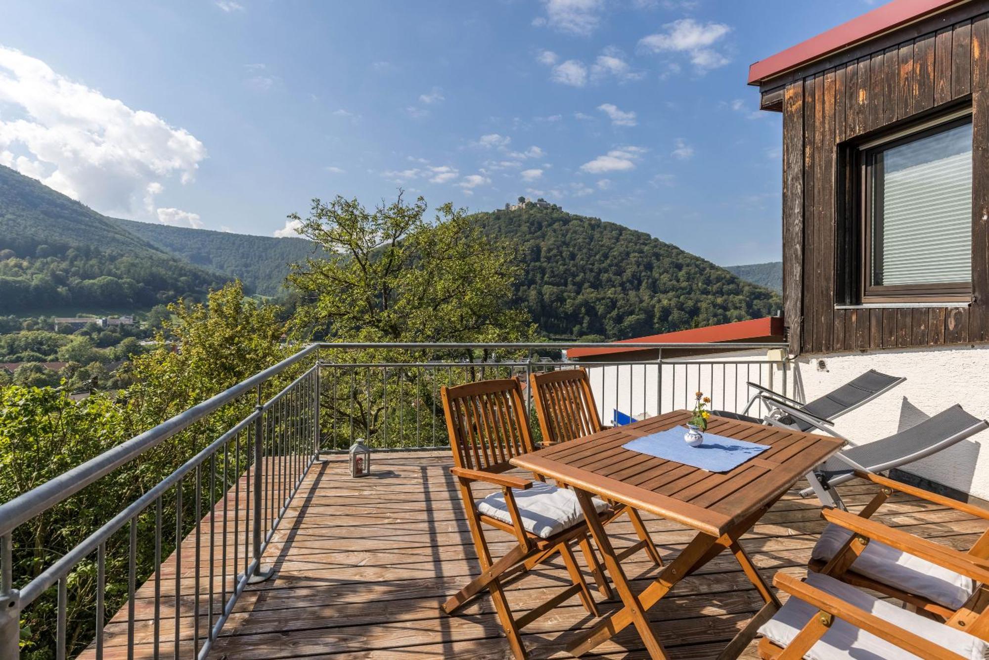 Ferienwohnung Am Samuelstein Bad Urach Exteriér fotografie